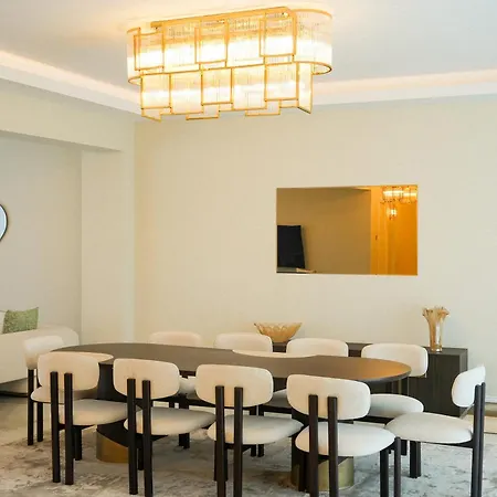 Aparthotel Building Stefan I Nord